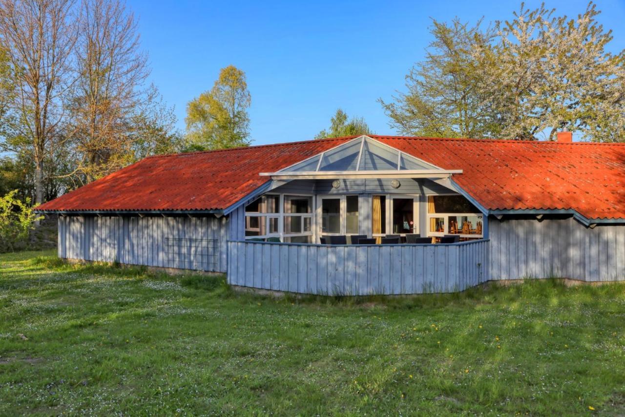 Kranich Poolferienhaus Villa Hohendorf  Buitenkant foto