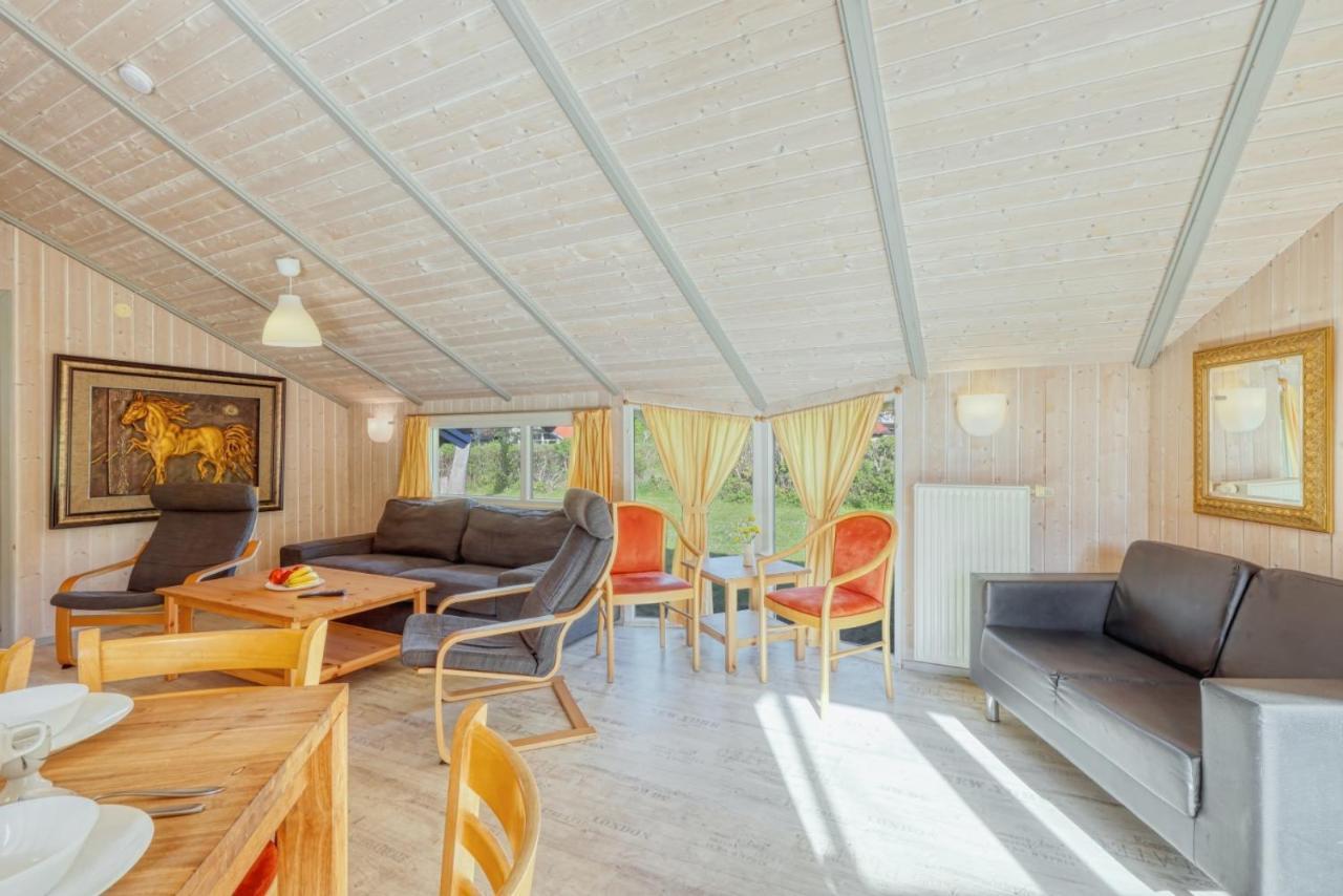 Kranich Poolferienhaus Villa Hohendorf  Buitenkant foto
